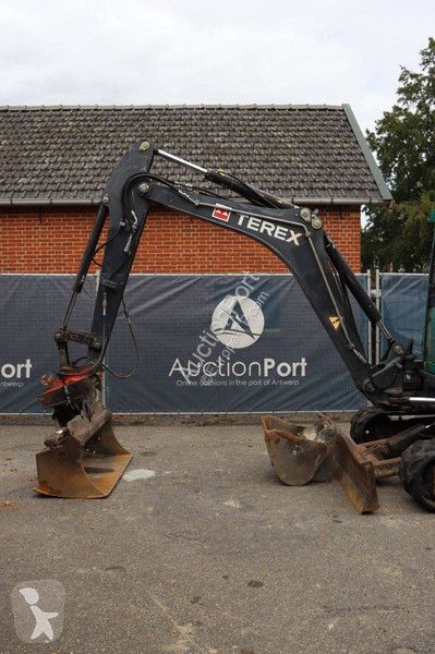 Excavator Terex
