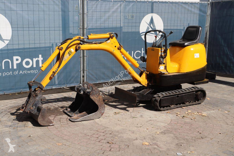 جرافة JCB