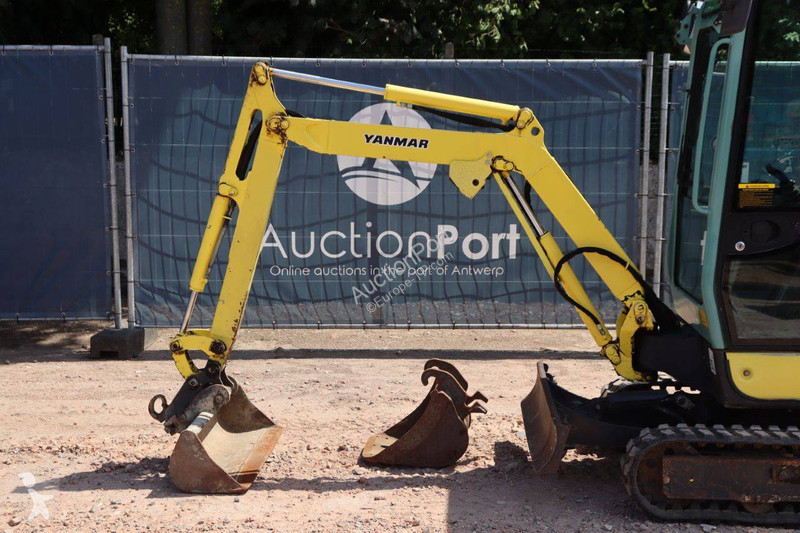 Escavatore Yanmar SV17-EX