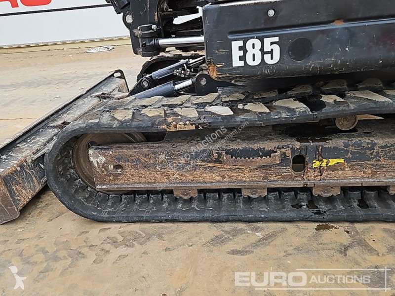 Lopatový nakládač Bobcat