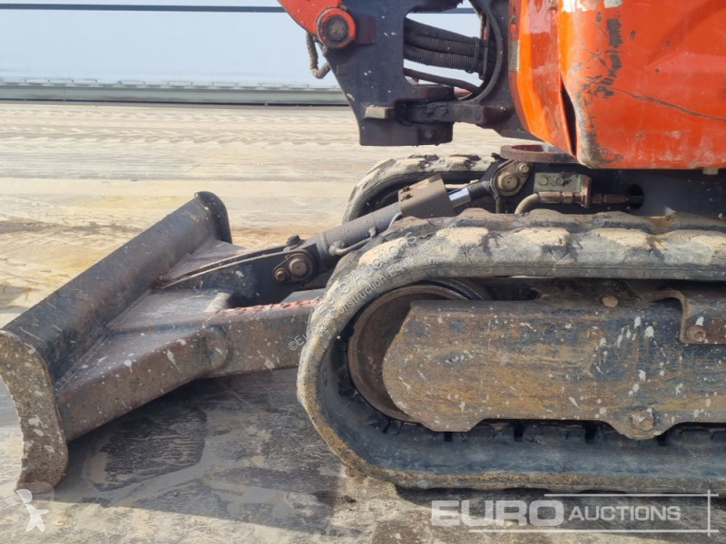 Lopatový nakládač Kubota KX015-4