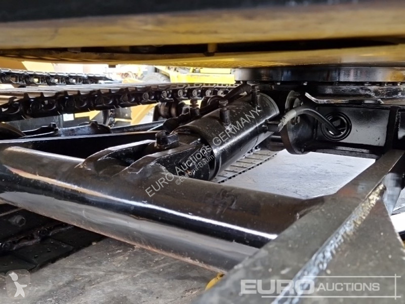 Escavadora Komatsu PC56-7