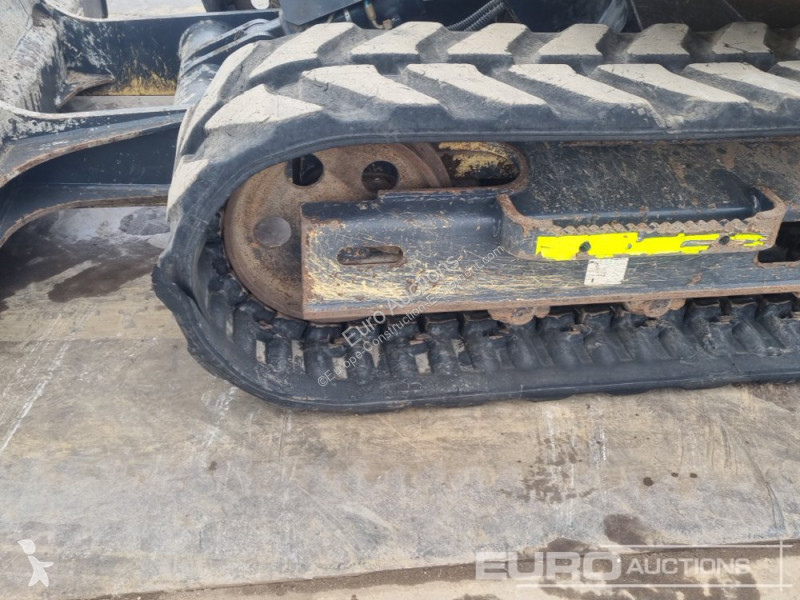 Escavadora Komatsu PC80MR-5