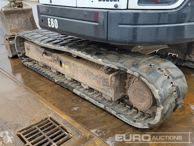 جرافة Bobcat