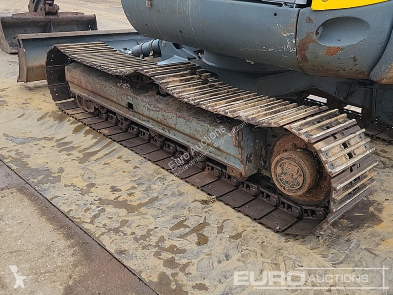 Escavadora  8003