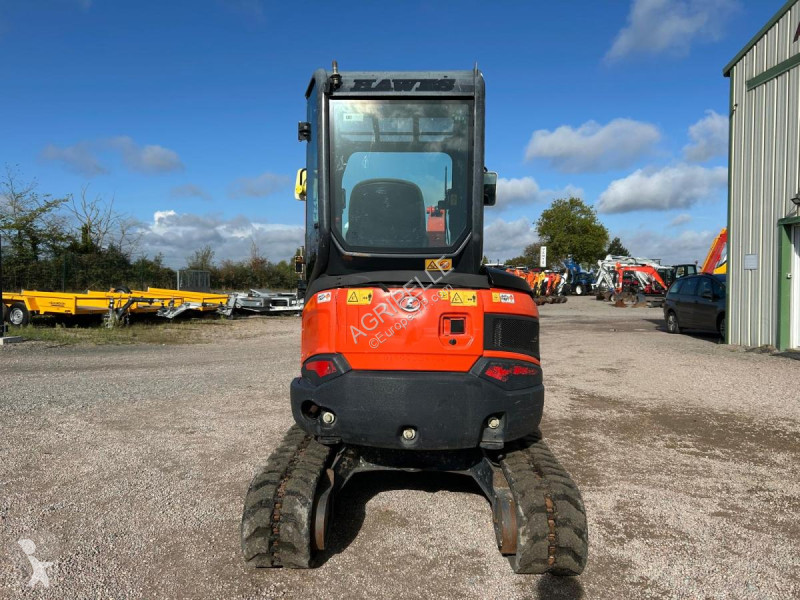 Escavadora Kubota  U27-4