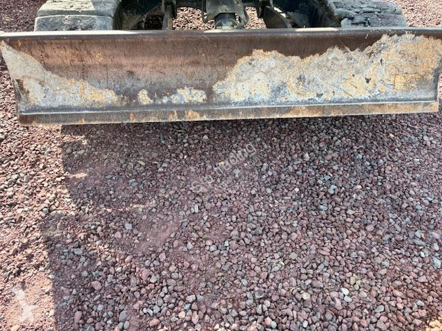 جرافة Komatsu 78MR6