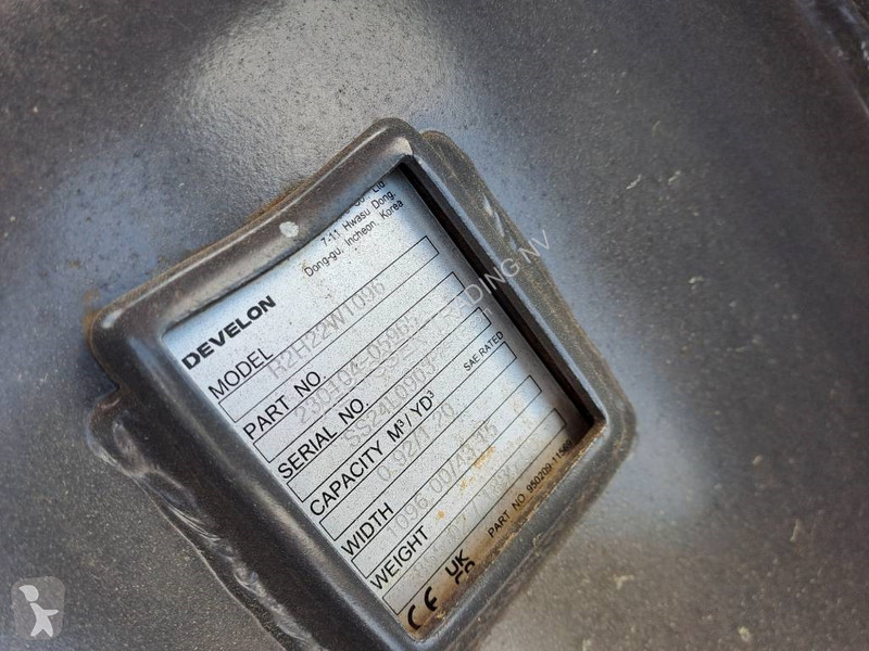 Skovl Develon DX225LC-7M