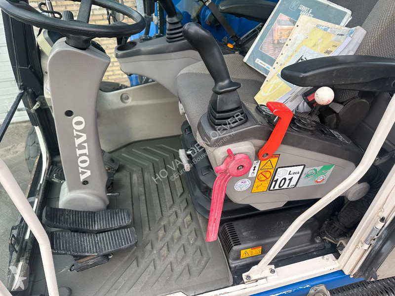 Excavadora Volvo
