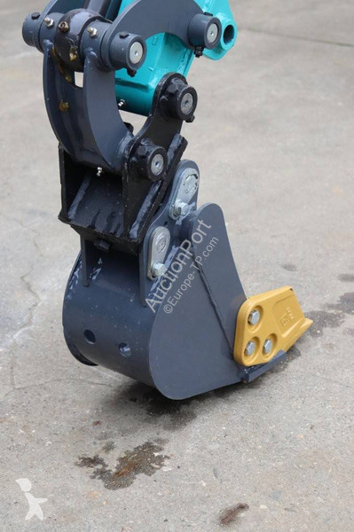 Escavadora  Q13 Power+
