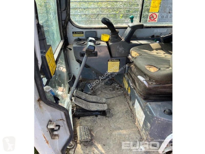 Lopatový nakládač Takeuchi