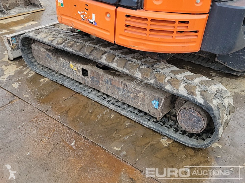 Lopatový nakládač Hitachi ZX26U-6 CR
