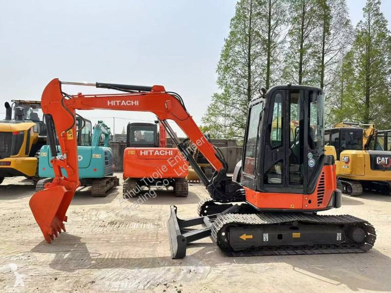 Rýpadlo Hitachi