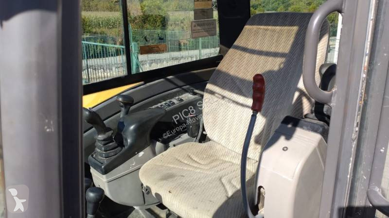 Rýpadlo Volvo ECR48C