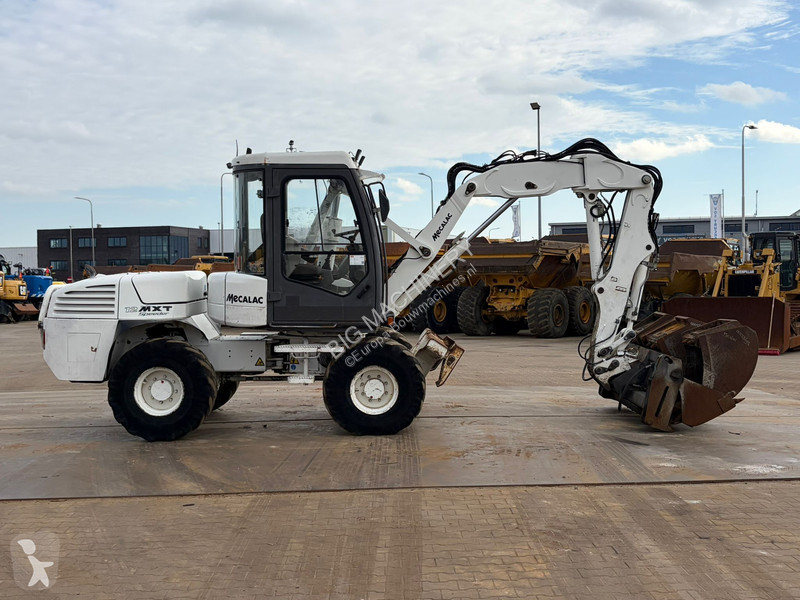 جرافة Mecalac incl. 5 x bucket