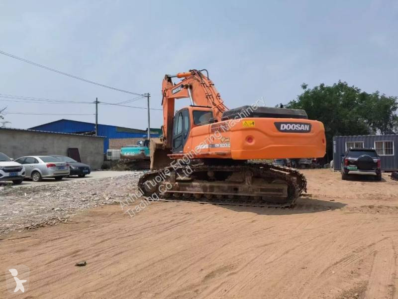 جرافة Doosan DX500LC