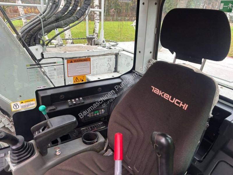 Rýpadlo Takeuchi 2150
