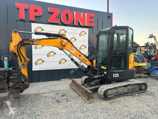Lopatový nakládač Bobcat e35 cabine à 22500 € ht