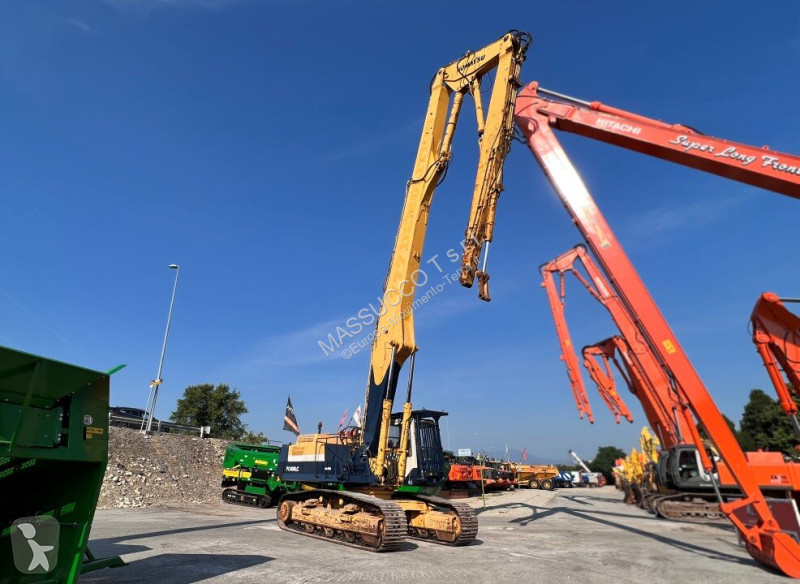 جرافة Komatsu 0-LC