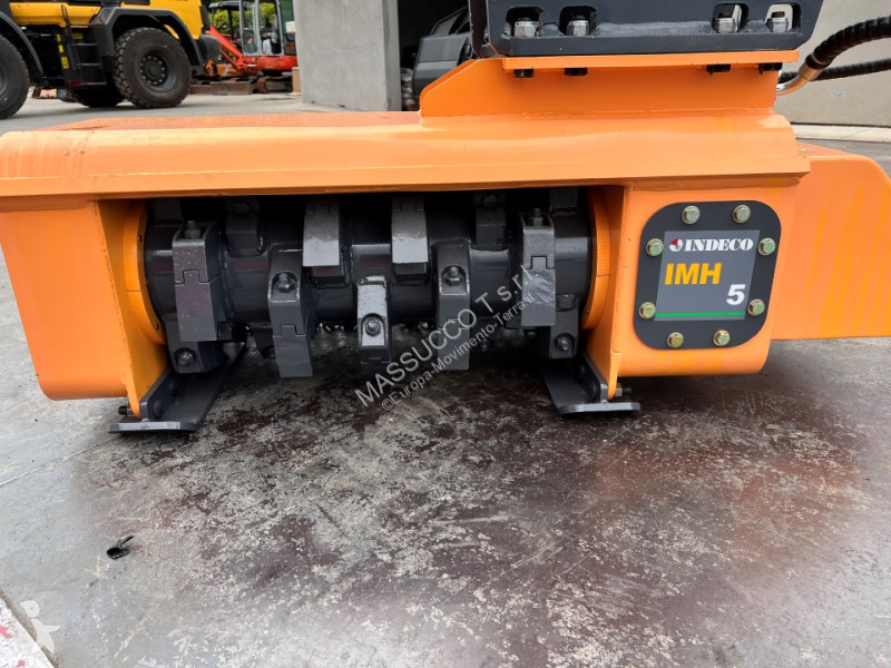 Rýpadlo Hitachi 7