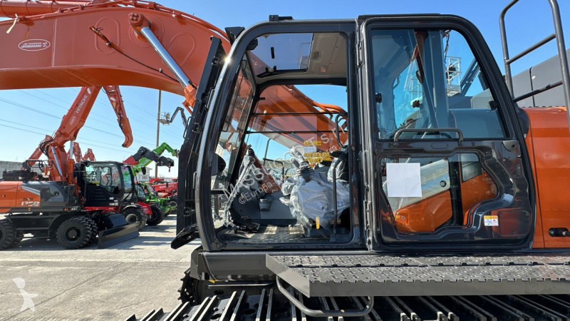 Rýpadlo Hitachi ZX530LCH-7