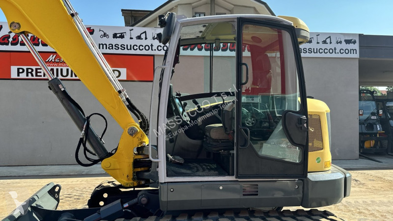 جرافة Wacker Neuson