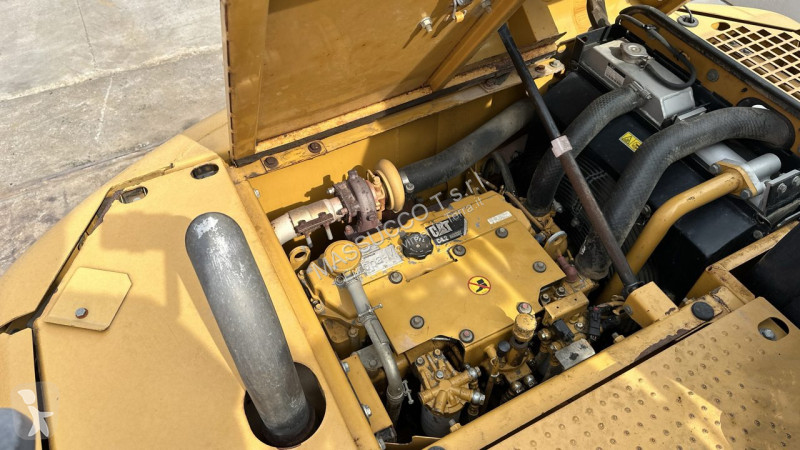 Rýpadlo Caterpillar 311D