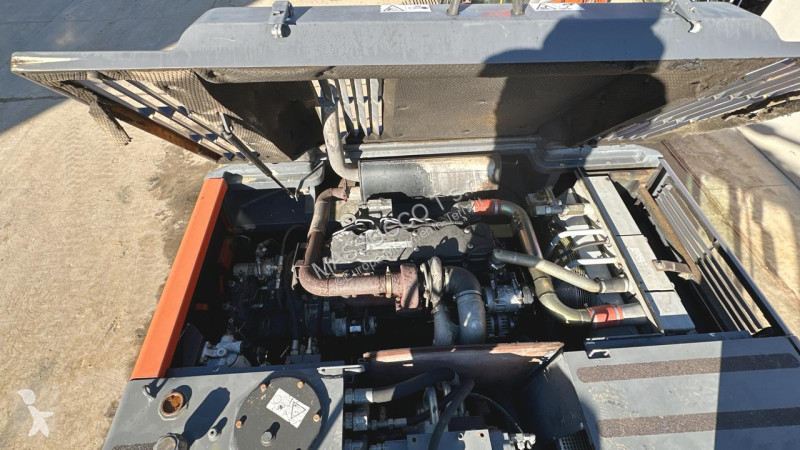 جرافة Terex