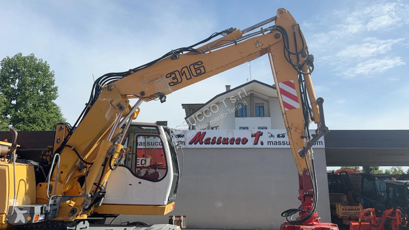 جرافة Liebherr