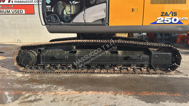 Rýpadlo Hitachi X250LCN-5B
