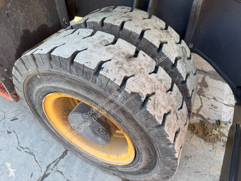Lopatový nakládač Volvo EW240EMH