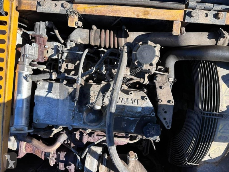 Skovl JCB ISUZU Turbo 175 Hp Rototilt Klima