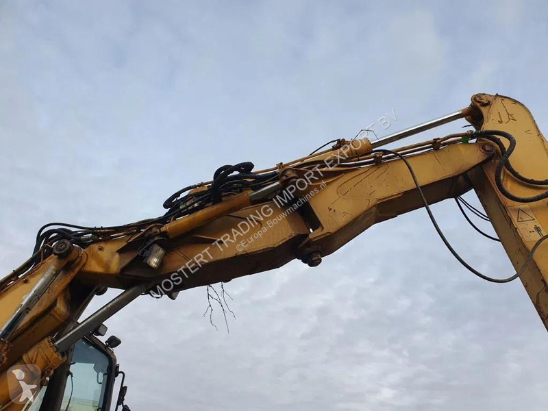 جرافة Komatsu K Komatsu PW180 Mobile Excavator...