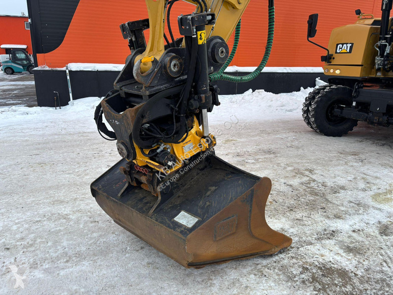 جرافة Caterpillar F TILTROTATOR / CENTRAL...