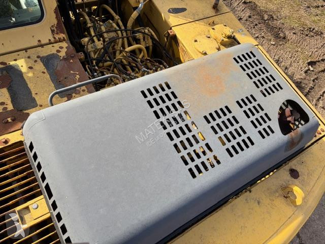 Экскаватор Komatsu