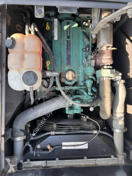 جرافة Volvo 140 EL