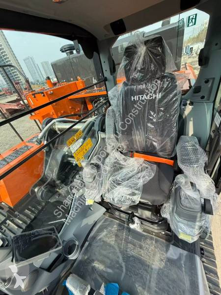 جرافة Develon DX60 ACE