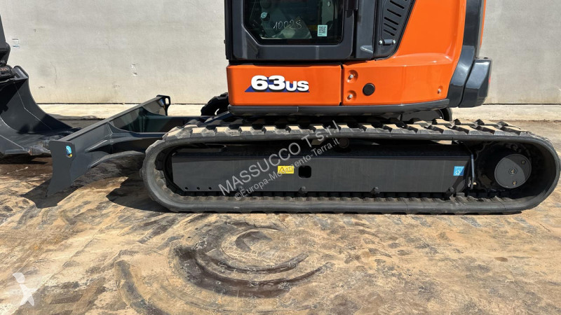 Rýpadlo Hitachi ZX63U