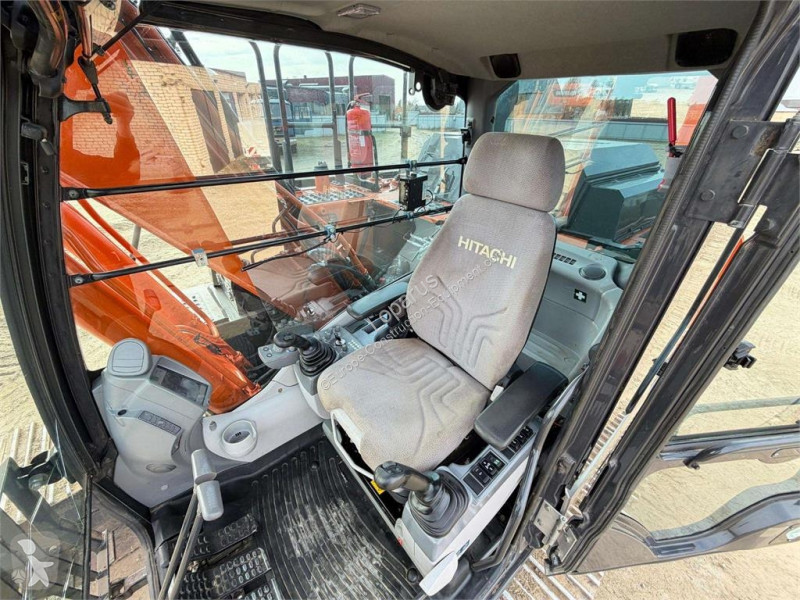Skovl Hitachi LC-6