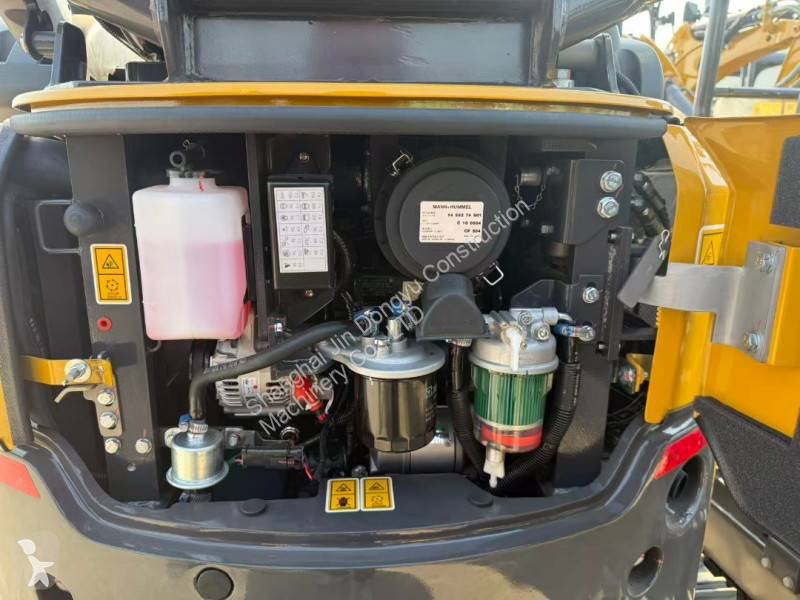 جرافة XCMG XE17U