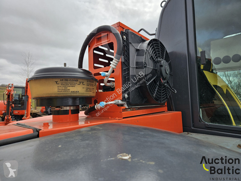 Экскаватор Kubota KX 183-3