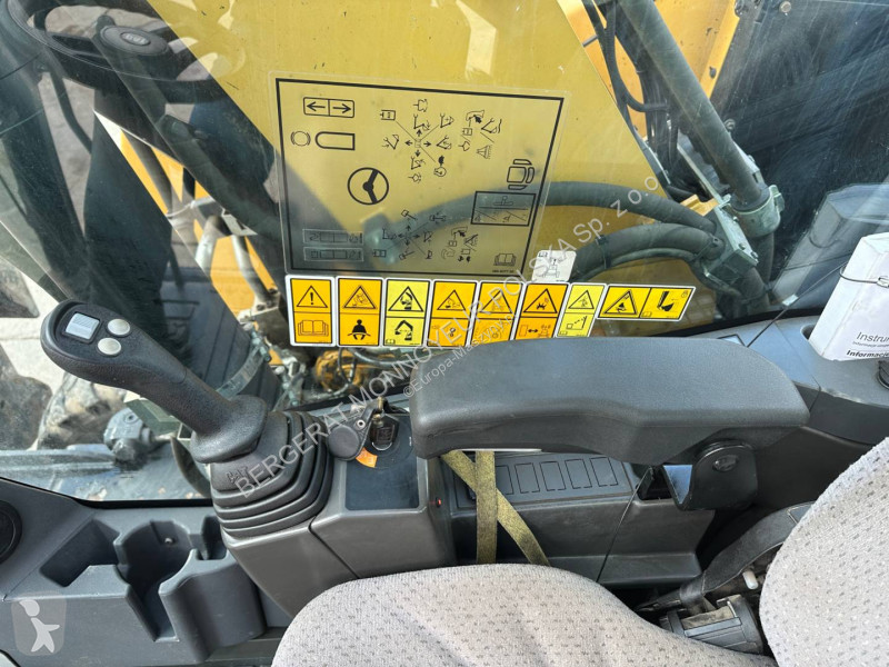Excavator Caterpillar M318F