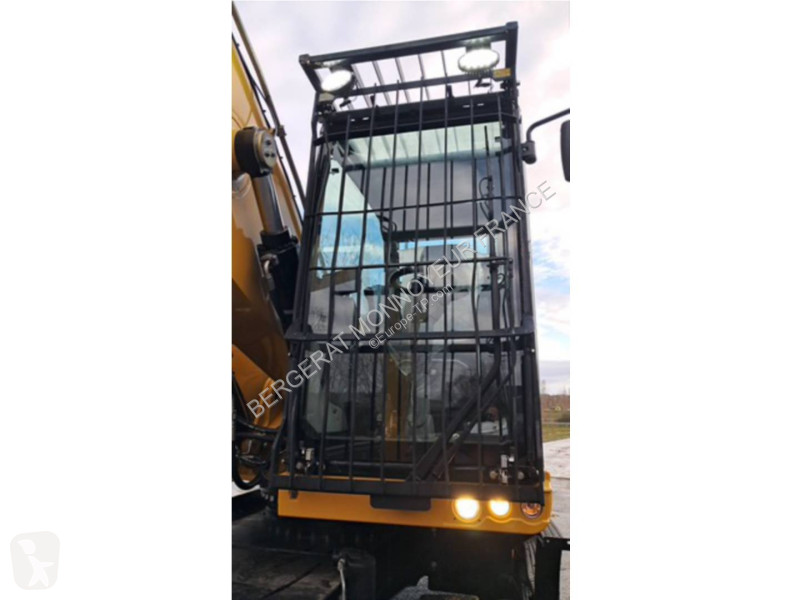 Graafmachine Caterpillar MH3024-1