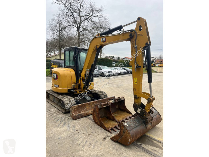 جرافة Caterpillar 305E2