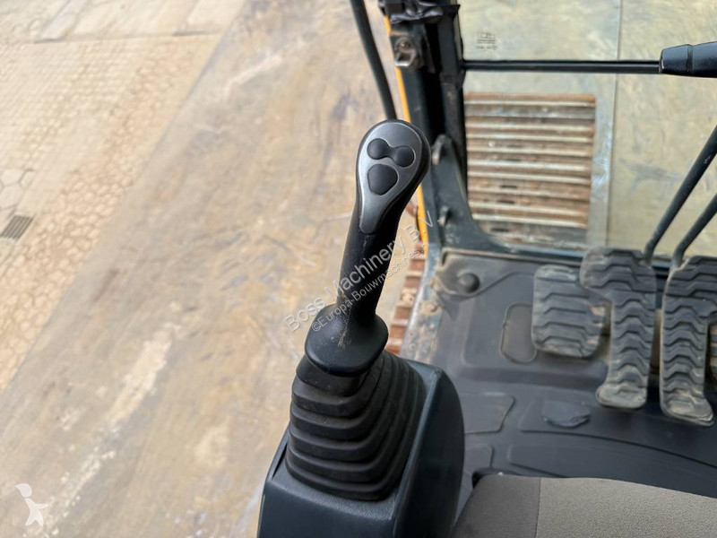 Rýpadlo Hyundai R430LC - Hammer Lines / Quick...