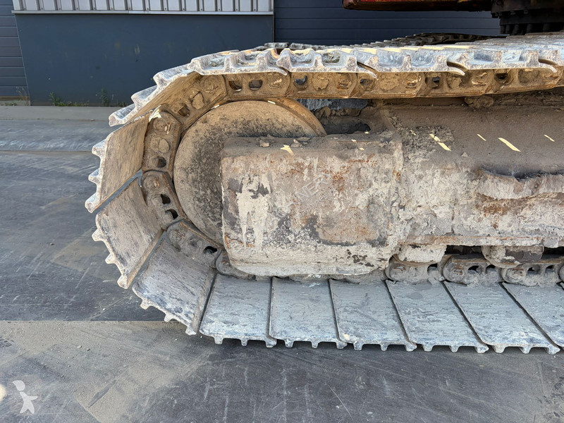Rýpadlo Caterpillar 325 F LCR
