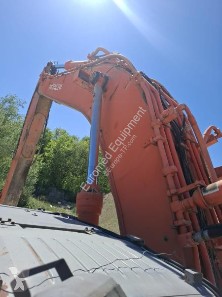 Rýpadlo Hitachi