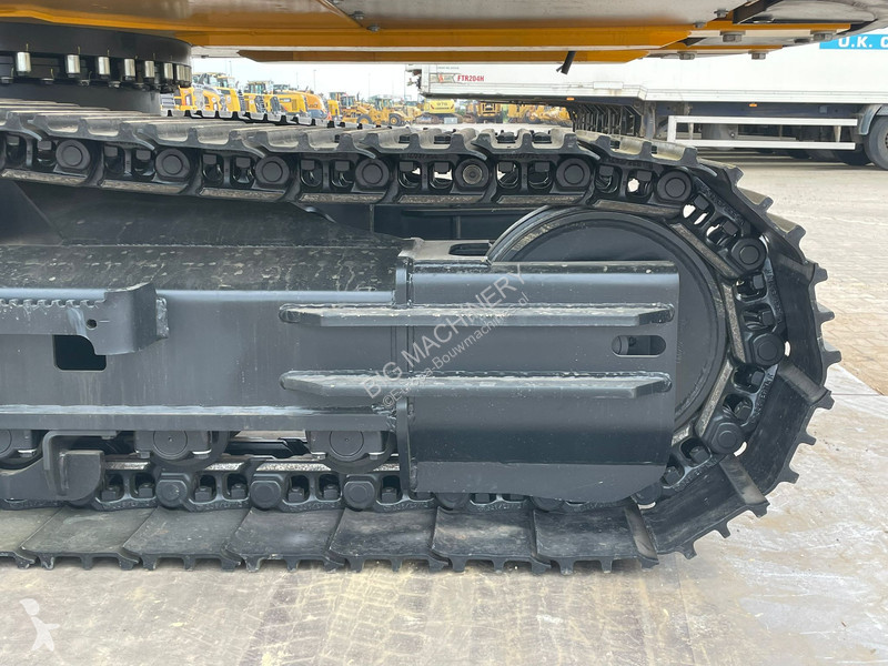 Rýpadlo JCB 245 HD LR