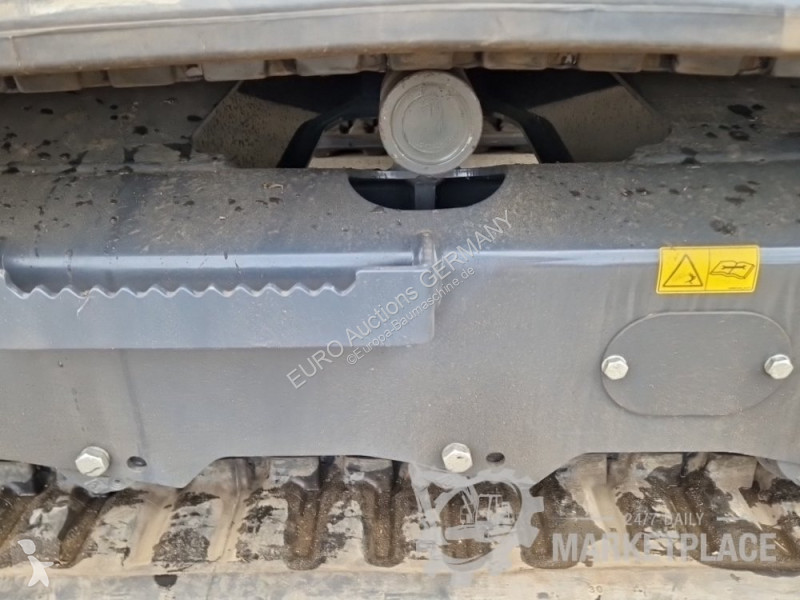 جرافة New Holland E58D