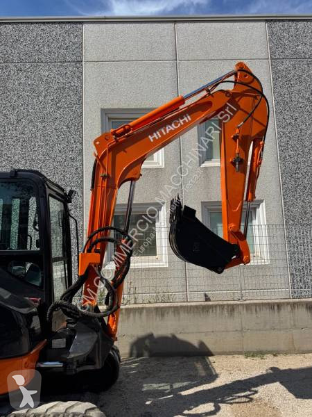 جرافة Hitachi